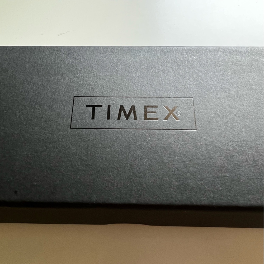 TIMEX X PEANUTS MARLIN AUTOMATIC 75TH ANNIVERSARY 40MM STAINLESS STEEL BRACELET WATCH main image 1